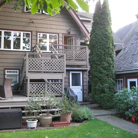 Point Grey Guest House Ванкувер Екстер'єр фото