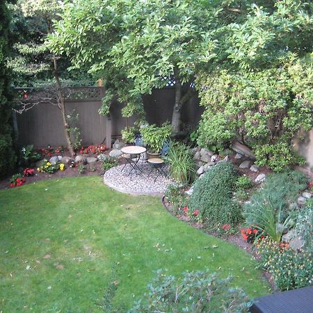 Point Grey Guest House Ванкувер Екстер'єр фото